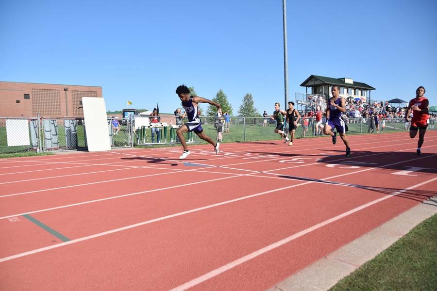Junior Devon Marshall finishes first in the 200m. 