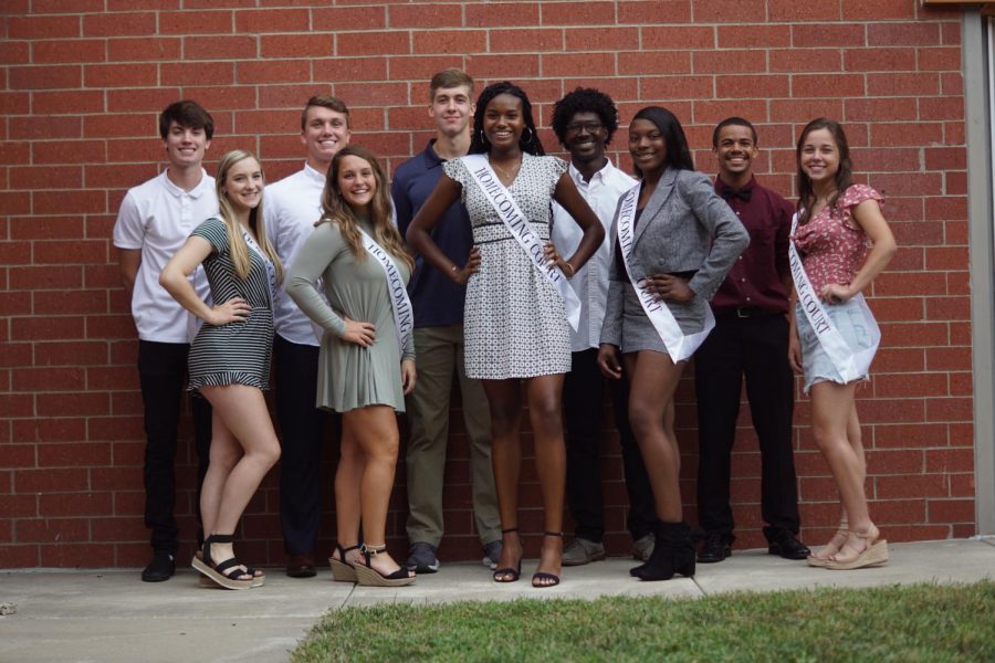 All the Homecoming 2019 Homecoming candidates pose for a group photo.